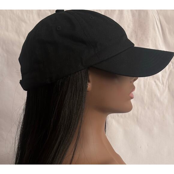 Baseball Cap Wig with Silky Straight Hair in Medium length color 1B off black - Picture 2 of 9
